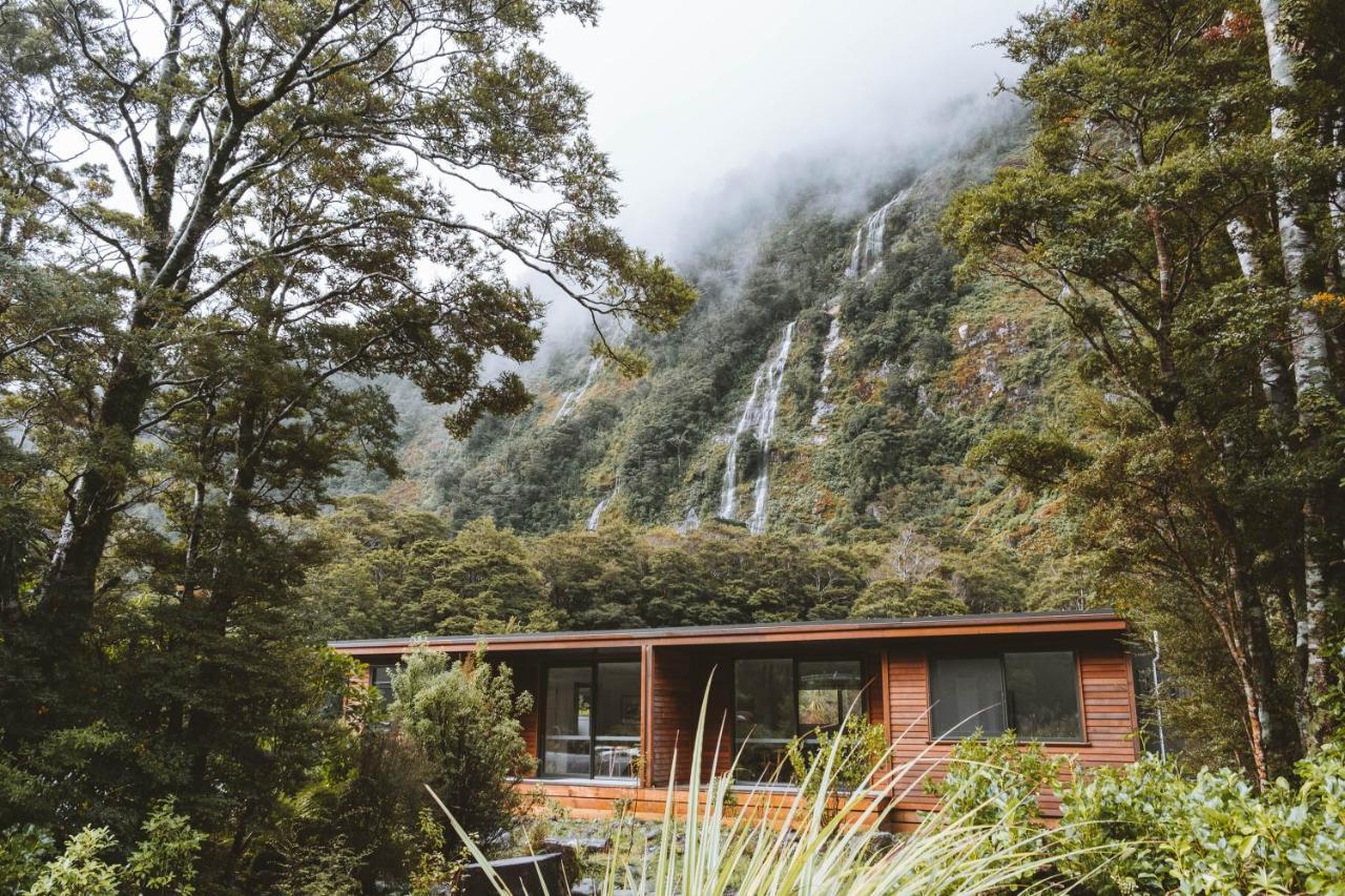 Milford Sound Lodge Buitenkant foto