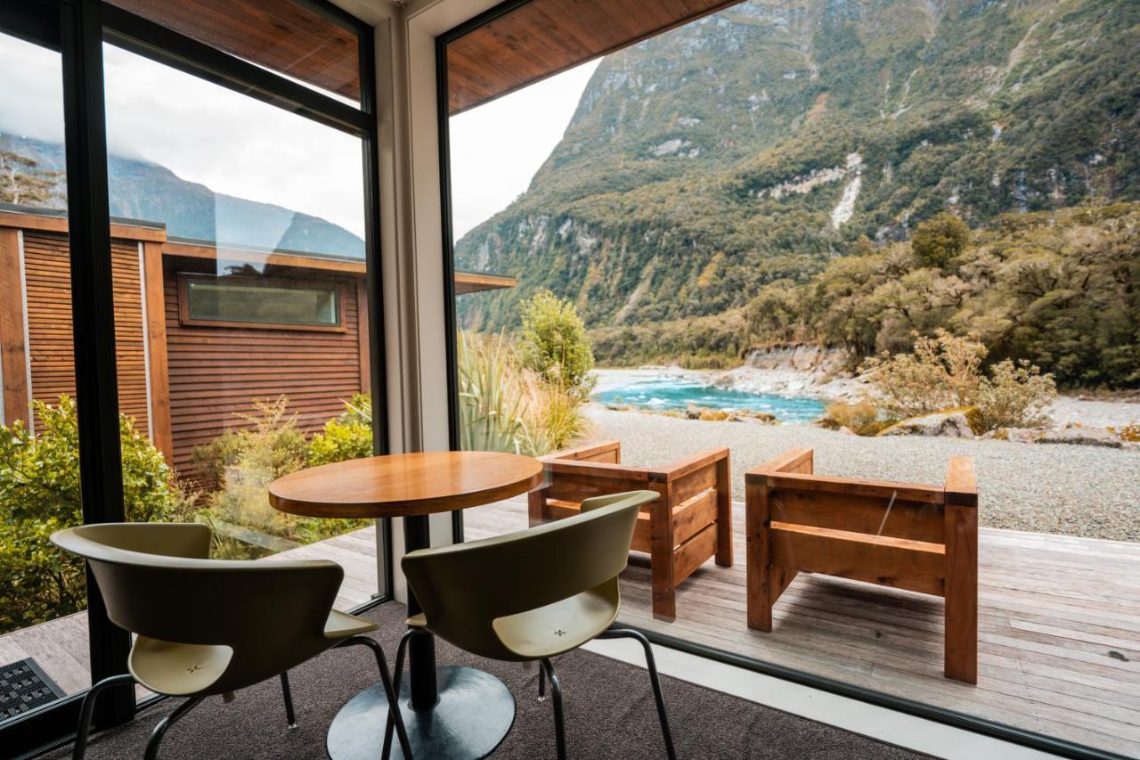 Milford Sound Lodge Buitenkant foto