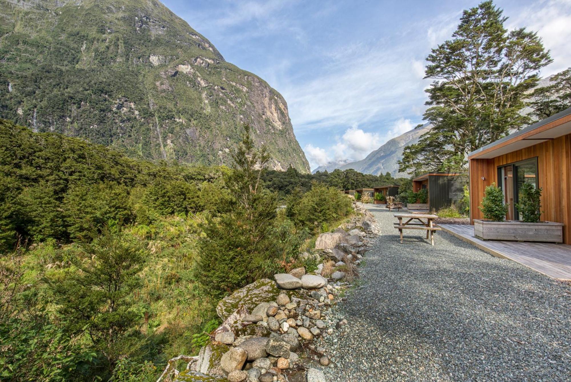 Milford Sound Lodge Buitenkant foto